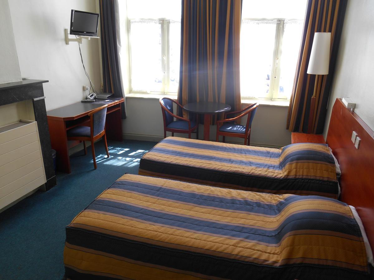Hotel Old Tom Ypres Extérieur photo
